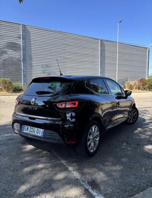 2017 2017 Renault clio Clio Berlin — photo 2