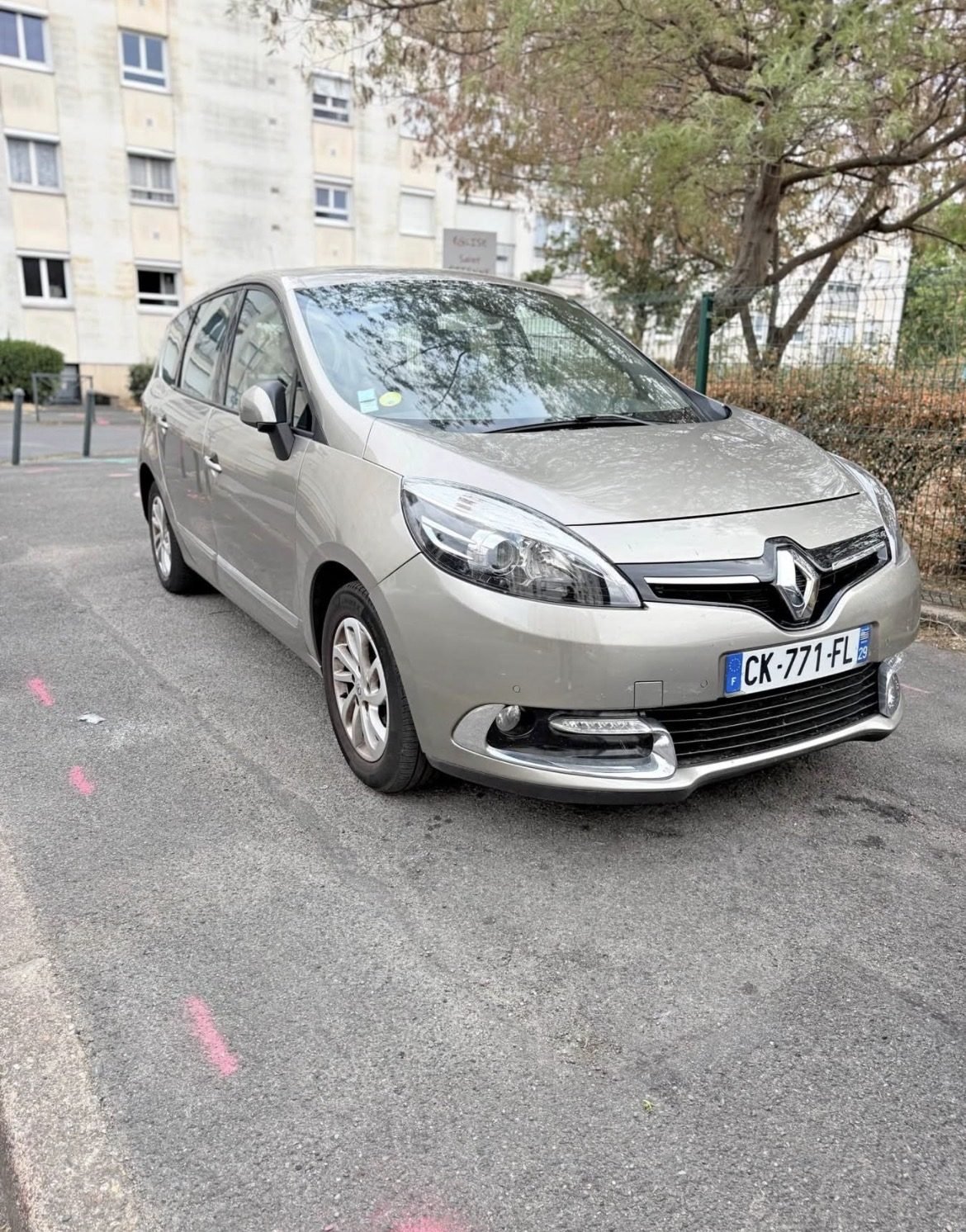 2014 2013 Renault Scénic Famille SUV