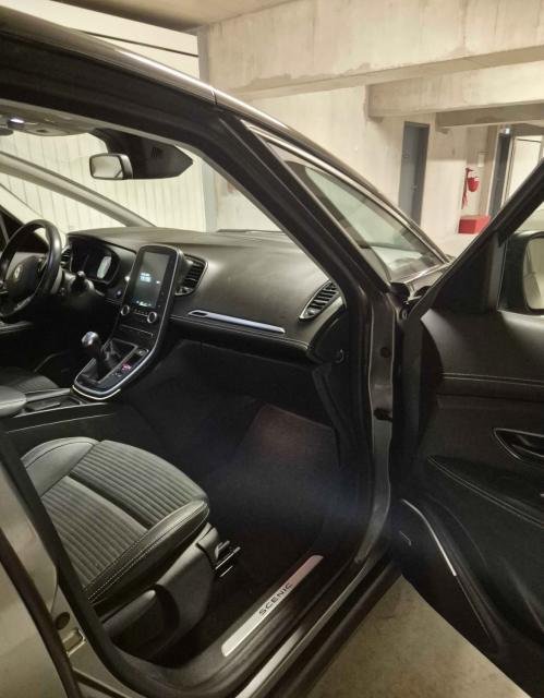 2017 2017 Renault Scénic Scenic SUV — photo 5