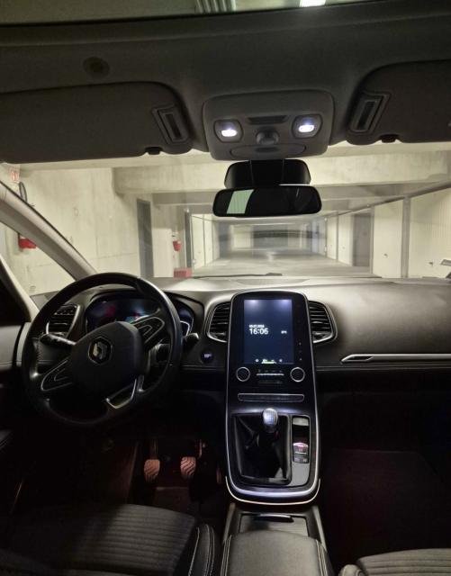 2017 2017 Renault Scénic Scenic SUV — photo 3
